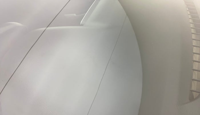 2017 Maruti Baleno ALPHA PETROL 1.2, Petrol, Manual, 83,733 km, Front windshield - Minor spot on windshield