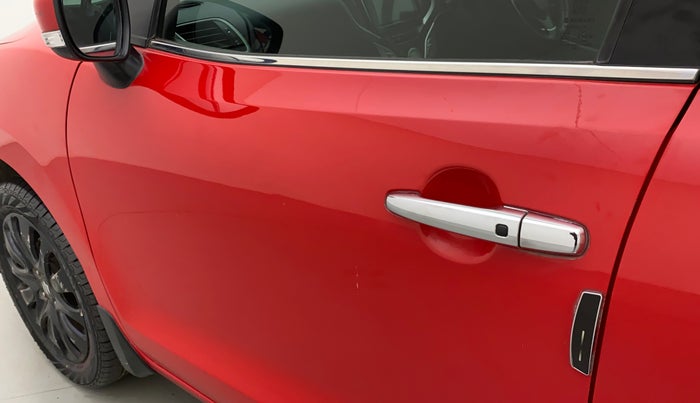 2017 Maruti Baleno ALPHA PETROL 1.2, Petrol, Manual, 83,733 km, Front passenger door - Slightly dented
