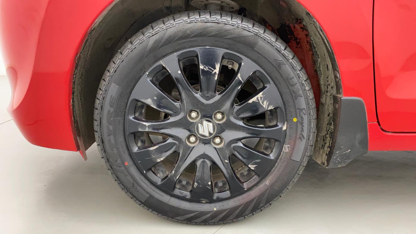 2017 Maruti Baleno ALPHA PETROL 1.2, Petrol, Manual, 83,733 km, Left Front Wheel