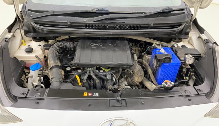 2022 Hyundai AURA S 1.2 CNG, CNG, Manual, 1,36,686 km, Engine View