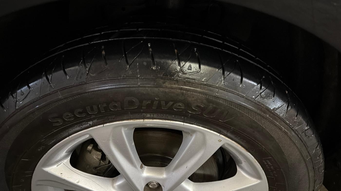 2020 Ford Ecosport TITANIUM 1.5L PETROL, Petrol, Manual, 63,603 km, Left Front Tyre Tread