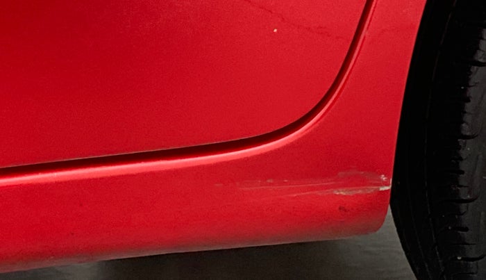 2014 Honda Brio S MT, Petrol, Manual, 61,612 km, Left running board - Slightly dented