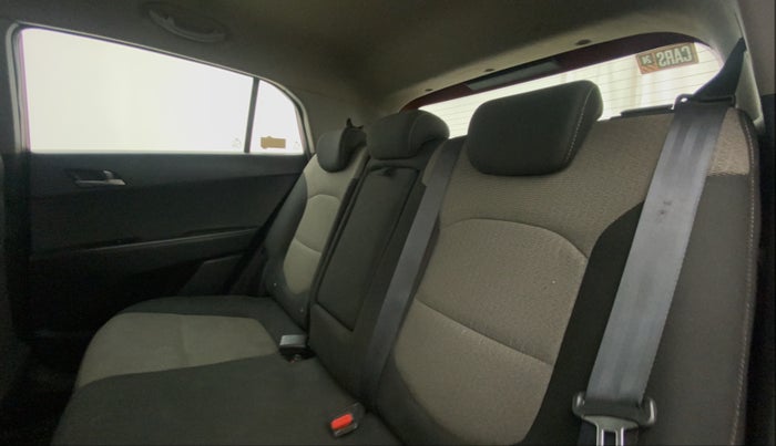 2017 Hyundai Creta SX PLUS AT 1.6 PETROL, Petrol, Automatic, 86,385 km, Right Side Rear Door Cabin