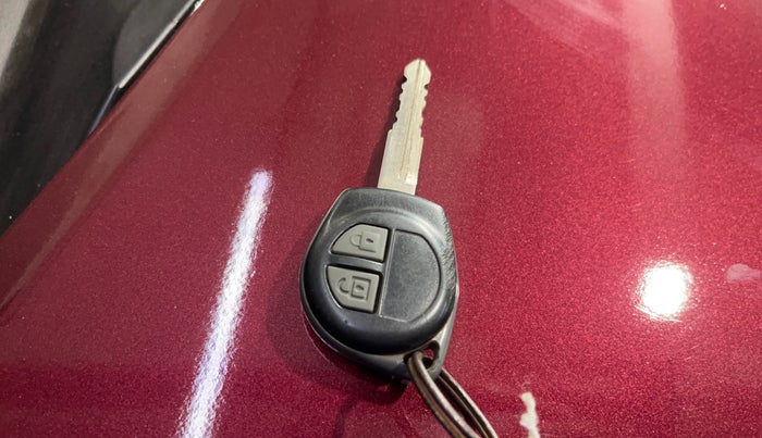 2015 Maruti Swift Dzire VXI, Petrol, Manual, 53,288 km, Key Close Up
