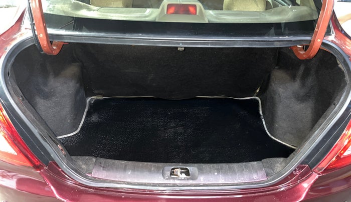 2015 Maruti Swift Dzire VXI, Petrol, Manual, 53,288 km, Boot Inside