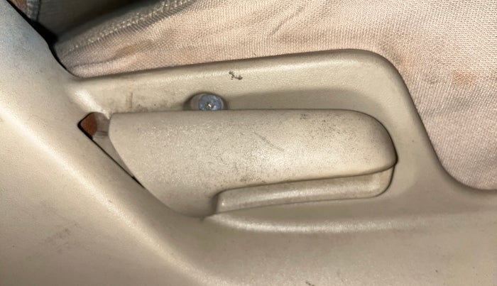 2015 Maruti Swift Dzire VXI, Petrol, Manual, 53,288 km, Driver Side Adjustment Panel