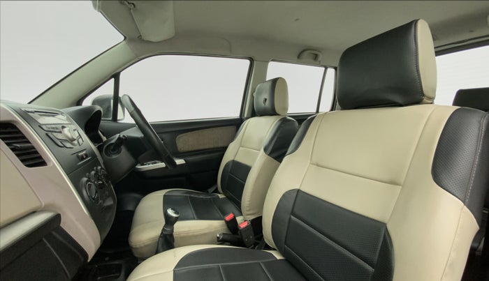 2013 Maruti Wagon R 1.0 VXI, Petrol, Manual, 67,593 km, Right Side Front Door Cabin