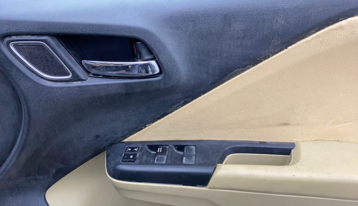 2019 Honda City 1.5L I-VTE V CVT, Petrol, Automatic, 71,157 km, Driver Side Door Panels Control