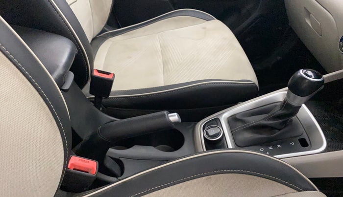 2023 Hyundai VENUE SX (O) 1.0 TURBO DCT, Petrol, Automatic, 20,814 km, Gear Lever