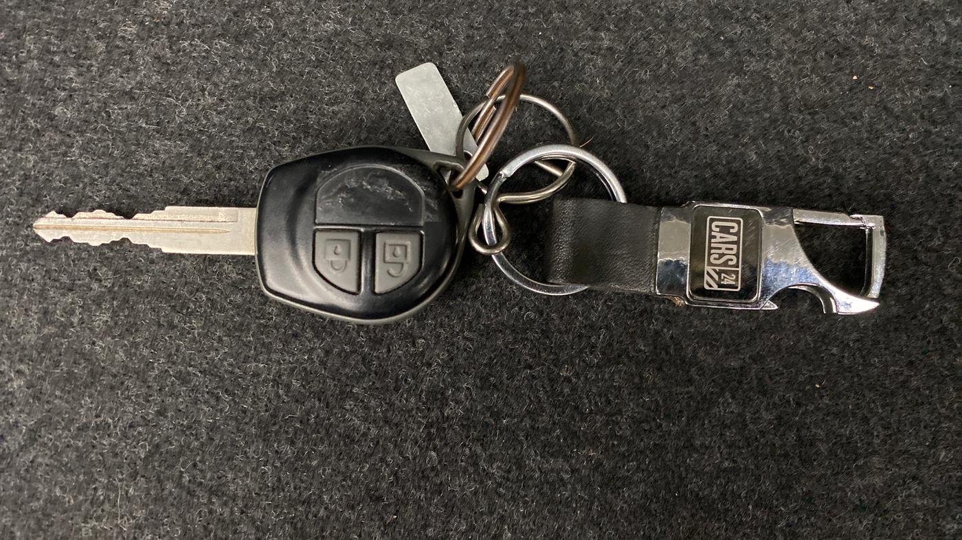 2015 Maruti Wagon R 1.0 VXI, Petrol, Manual, 22,684 km, Key Close Up