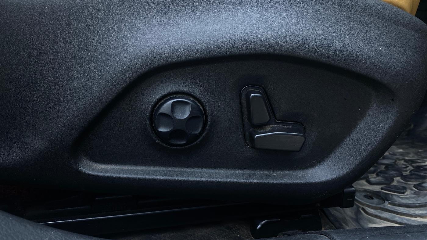 2022 Jeep Compass TRAILHAWK 2.0 4X4, Diesel, Automatic, 86,022 km, Driver Side Adjustment Panel