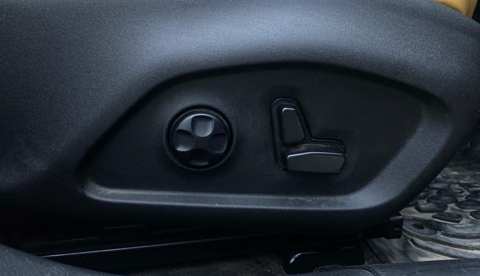 2022 Jeep Compass TRAILHAWK 2.0 4X4, Diesel, Automatic, 86,022 km, Driver Side Adjustment Panel