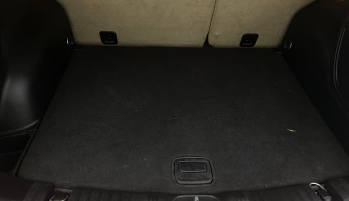 2022 Jeep Compass TRAILHAWK 2.0 4X4, Diesel, Automatic, 86,022 km, Boot Inside
