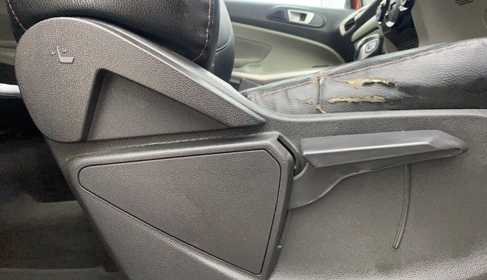 2014 Ford Ecosport TITANIUM 1.5L PETROL AT, Petrol, Automatic, 60,186 km, Driver Side Adjustment Panel