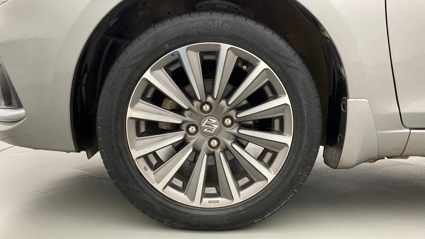 2020 Maruti Ciaz ALPHA 1.5 MT VTVT SHVS, Petrol, Manual, 68,837 km, Left Front Wheel