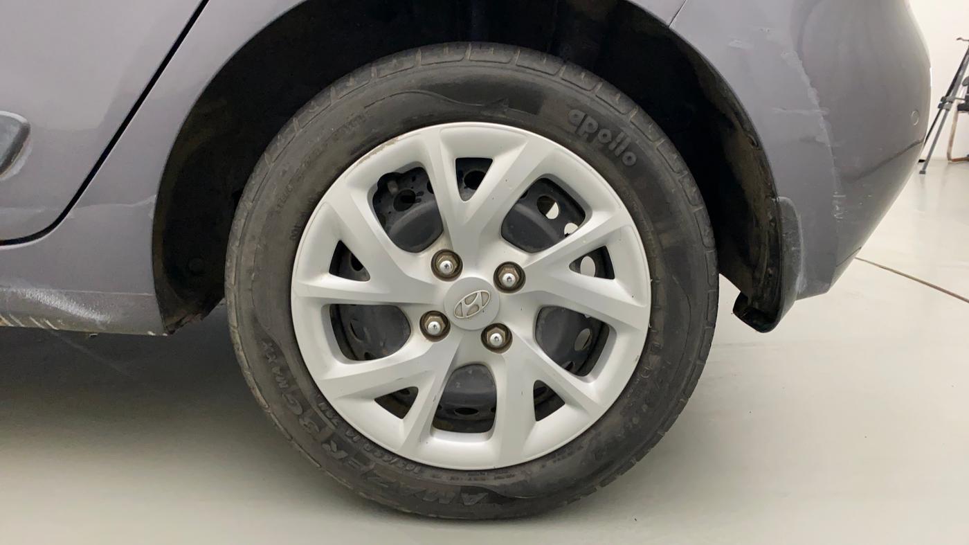 2018 Hyundai Grand i10 SPORTZ 1.2 KAPPA VTVT, CNG, Manual, 47,253 km, Left Rear Wheel