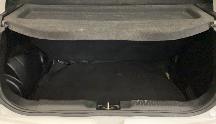 2023 Maruti Swift VXI, Petrol, Manual, 40,211 km, Boot Inside