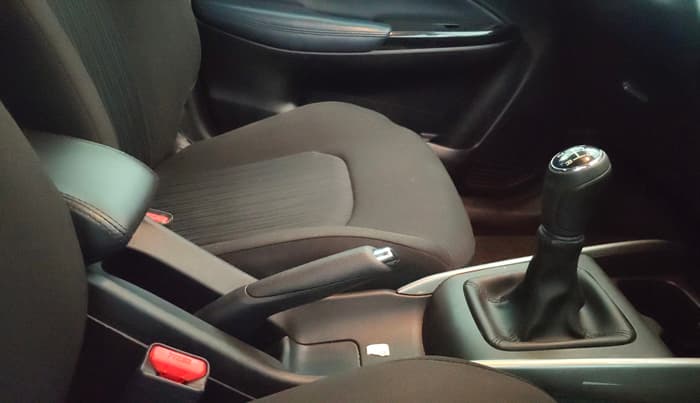 2022 Maruti Baleno ALPHA PETROL 1.2, Petrol, Manual, 38,808 km, Gear Lever