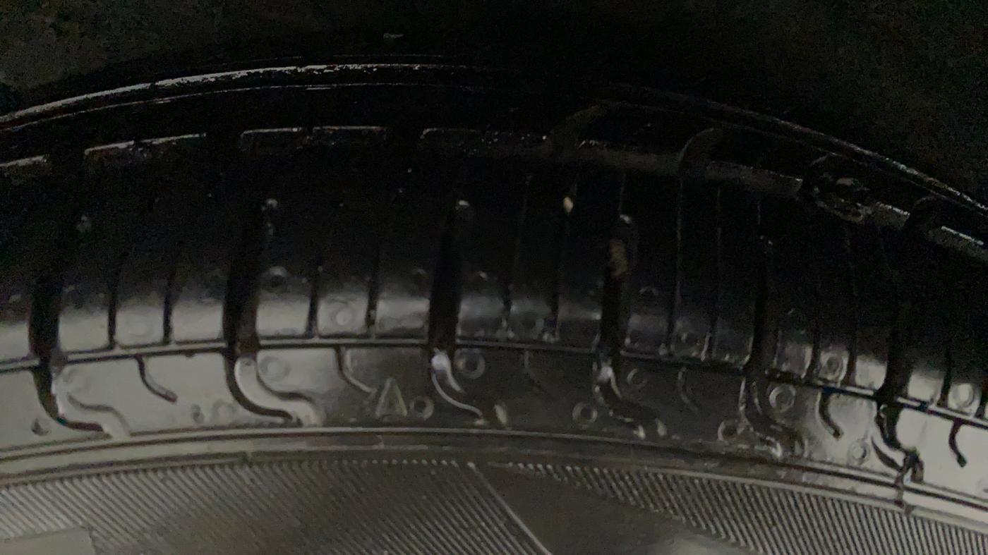 2010 Hyundai i10 SPORTZ 1.2, Petrol, Manual, 92,421 km, Right Rear Tyre Tread