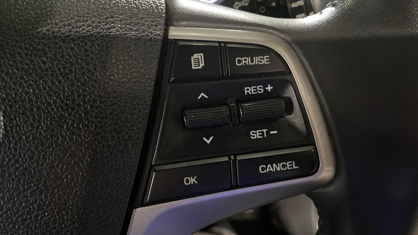 2022 Hyundai Verna SX 1.5 VTVT, Petrol, Manual, 29,322 km, Adaptive Cruise Control