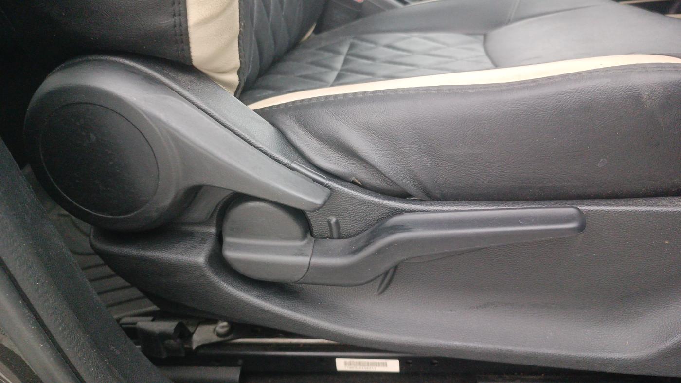 2021 Honda City 1.5L I-VTEC V CVT 5TH GEN, Petrol, Automatic, 22,932 km, Driver Side Adjustment Panel