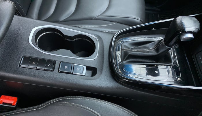 2019 MG HECTOR SHARP DCT PETROL, Petrol, Automatic, 74,248 km, Gear Lever