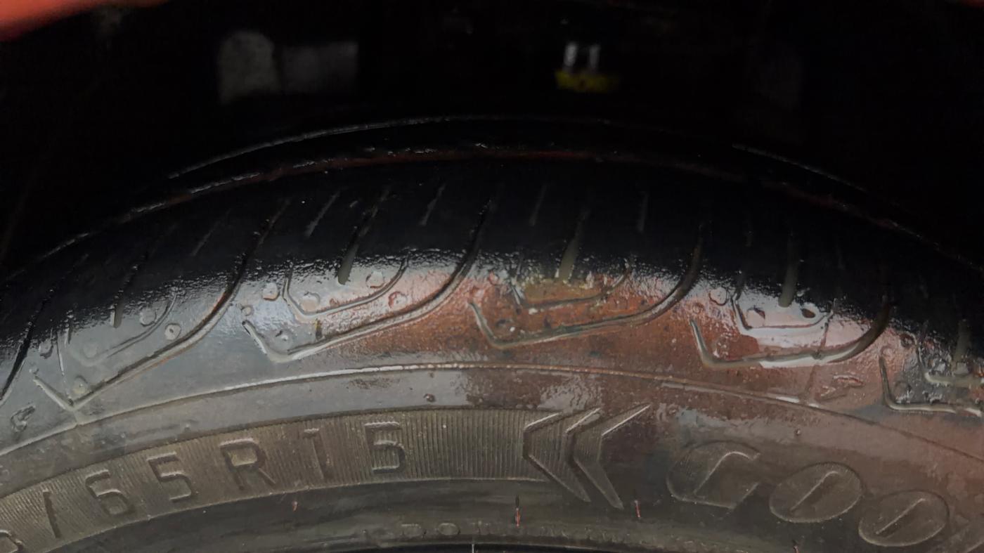2018 Tata TIGOR XZA PETROL, Petrol, Automatic, 84,277 km, Left Front Tyre Tread