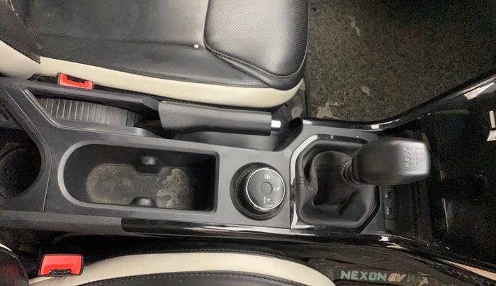 2024 Tata NEXON CREATIVE + 1.2 PETROL, Petrol, Manual, 8,276 km, Gear Lever