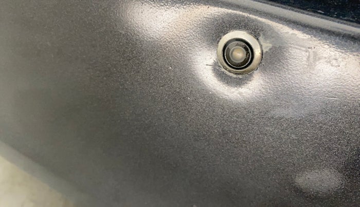 2016 Maruti Swift VXI, Petrol, Manual, 1,02,697 km, Parking Camera