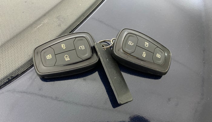 2020 Tata TIGOR XZA PLUS PETROL, Petrol, Automatic, 48,189 km, Key Close Up