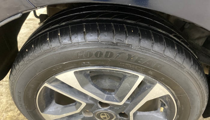 2020 Tata TIGOR XZA PLUS PETROL, Petrol, Automatic, 48,189 km, Right Rear Tyre Tread