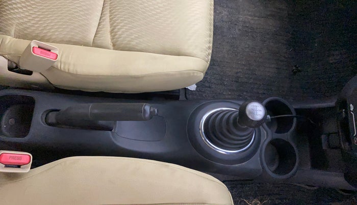 2014 Honda Amaze 1.2L I-VTEC S, Petrol, Manual, 51,495 km, Gear Lever