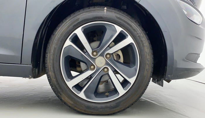 2020 Tata ALTROZ XZ 1.2, Petrol, Manual, 37,921 km, Right Front Wheel