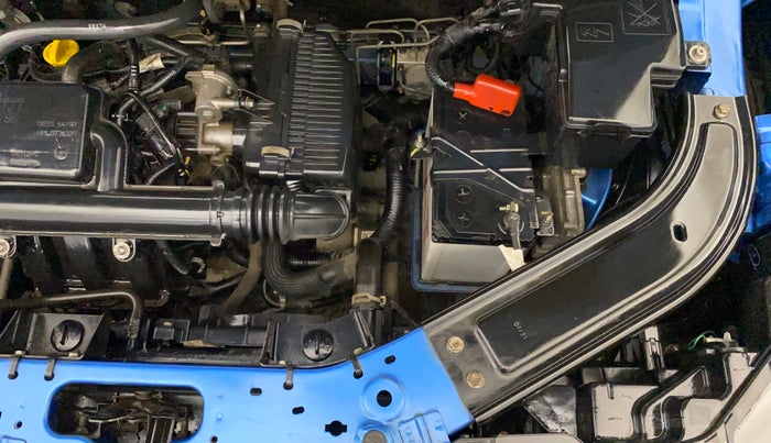 2021 Renault Kiger RXT AMT DUAL TONE, Petrol, Automatic, 18,454 km, Engine View - Left