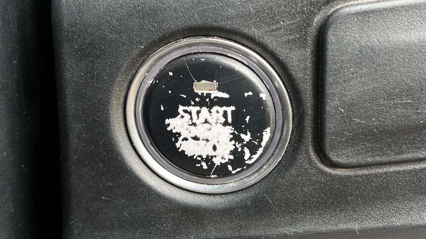 2020 Tata ALTROZ XZ PETROL, Petrol, Manual, 43,742 km, Keyless Start/ Stop Button