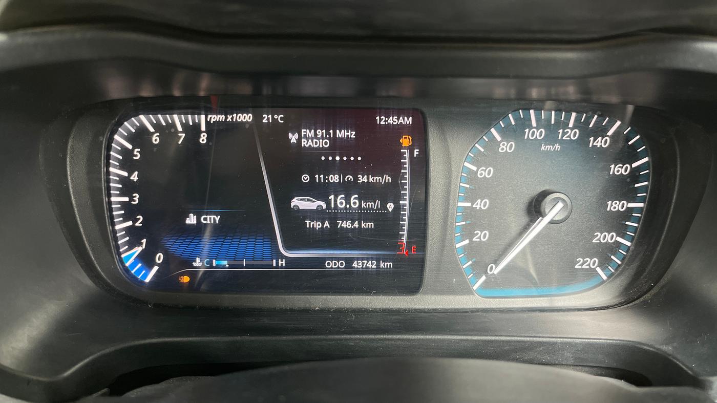 2020 Tata ALTROZ XZ PETROL, Petrol, Manual, 43,742 km, Odometer Image