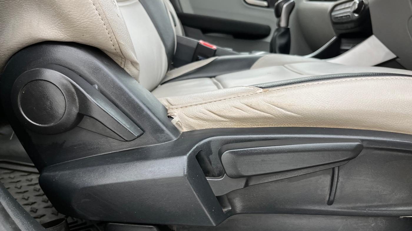 2020 Tata ALTROZ XZ PETROL, Petrol, Manual, 43,742 km, Driver Side Adjustment Panel