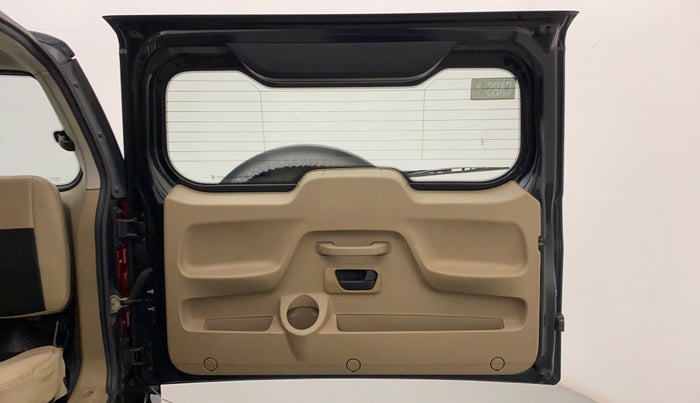 2016 Mahindra TUV300 T8, Diesel, Manual, 75,589 km, Boot Door Open