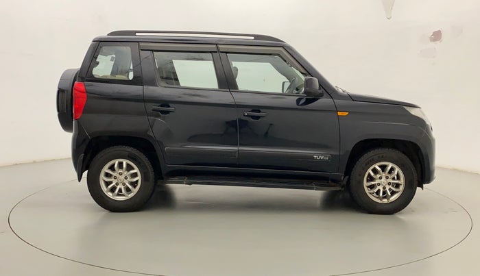 2016 Mahindra TUV300 T8, Diesel, Manual, 75,589 km, Right Side