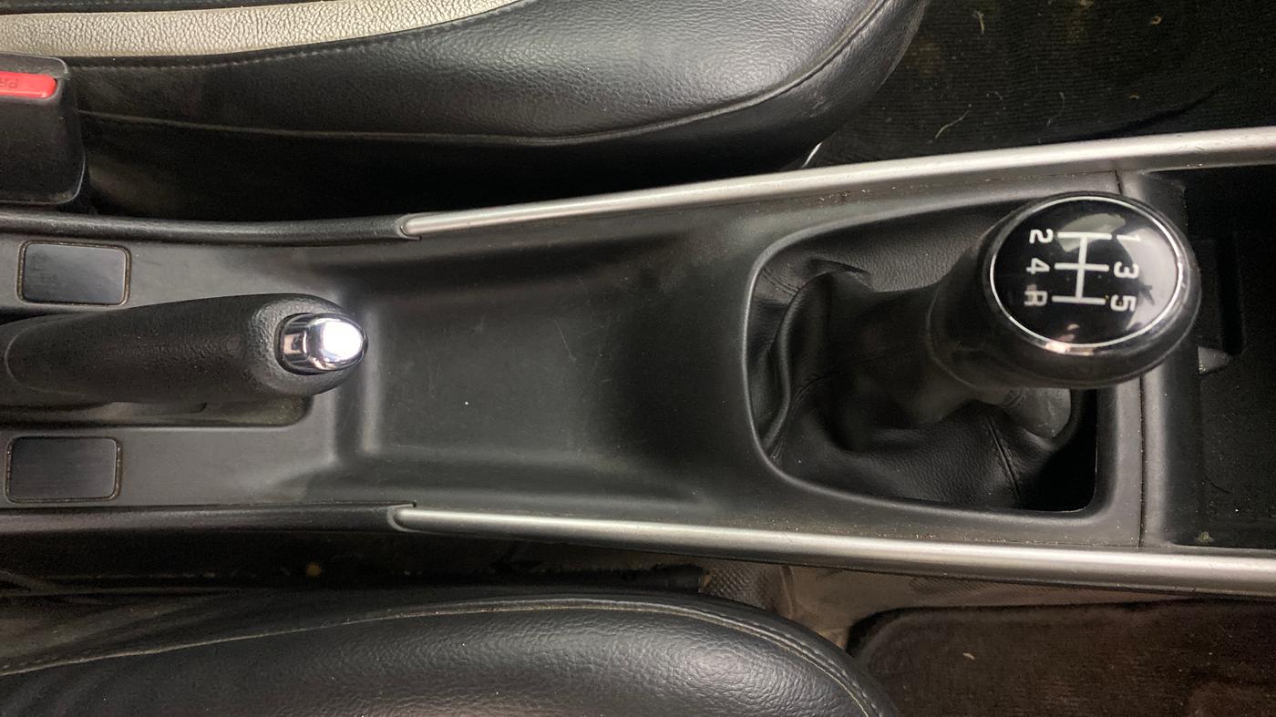 2018 Maruti Baleno ALPHA PETROL 1.2, Petrol, Manual, 70,402 km, Gear Lever