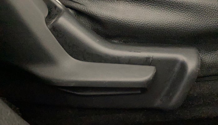 2018 Maruti Baleno DELTA PETROL 1.2, Petrol, Manual, 61,750 km, Driver Side Adjustment Panel