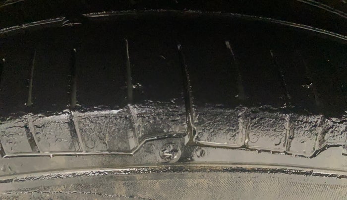 2016 Hyundai Grand i10 ASTA AT 1.2 KAPPA VTVT, Petrol, Automatic, 52,424 km, Left Front Tyre Tread