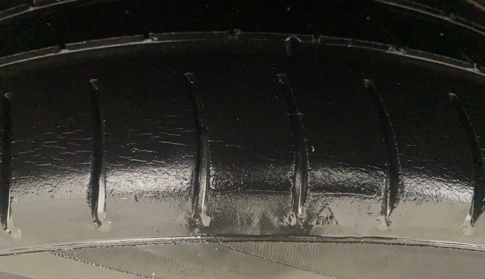 2016 Hyundai Grand i10 ASTA AT 1.2 KAPPA VTVT, Petrol, Automatic, 52,424 km, Right Rear Tyre Tread