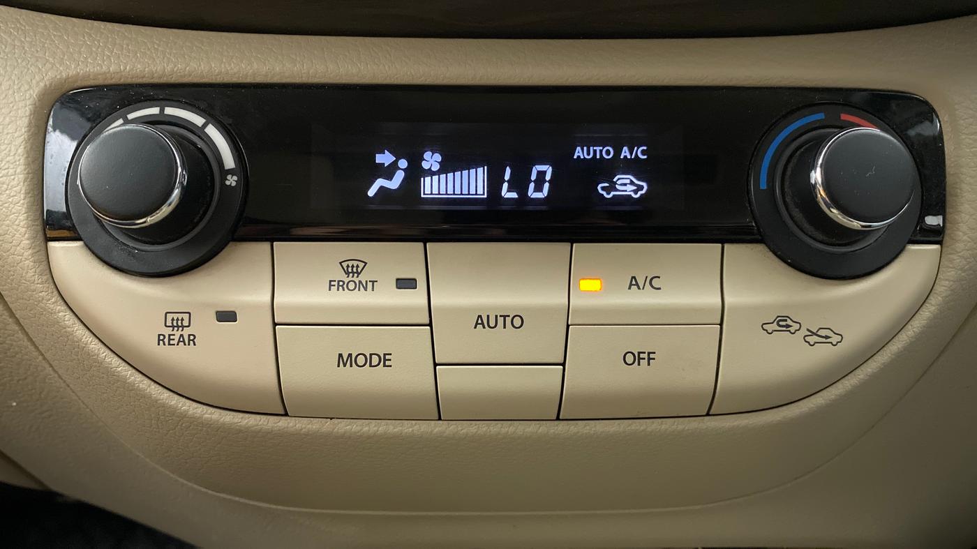 2019 Maruti Ertiga ZDI PLUS 1.5 DIESEL, Diesel, Manual, 98,610 km, Automatic Climate Control