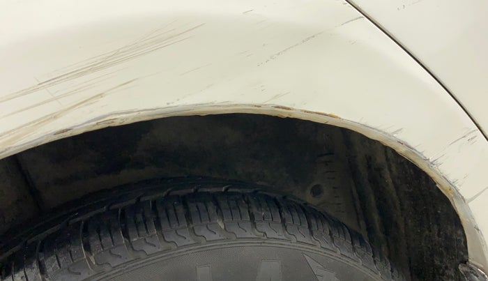 2011 Maruti Swift LXI, Petrol, Manual, 65,170 km, Right quarter panel - Slightly rusted