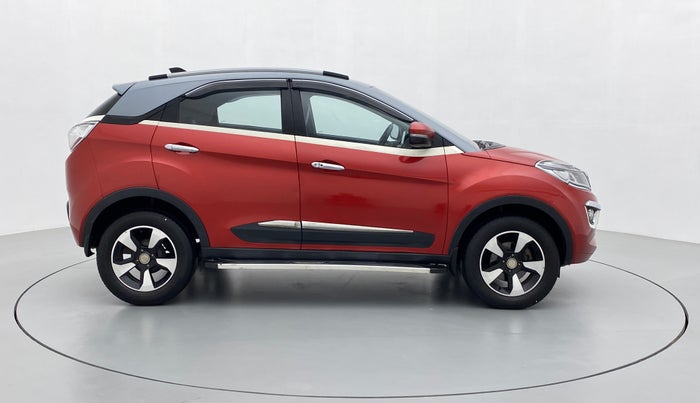 2018 Tata NEXON XZ+ 1.2 DUAL TONE, Petrol, Manual, 43,399 km, Right Side View