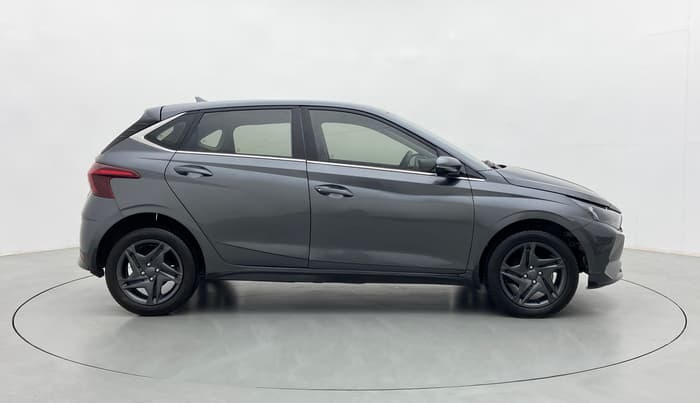 2022 Hyundai NEW I20 SPORTZ 1.5 MT, Diesel, Manual, 6,492 km, Right Side View