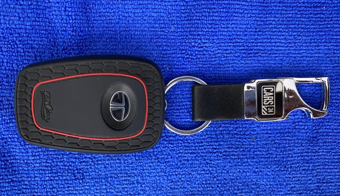 2020 Tata NEXON XZA PLUS SUNROOF PETROL, Petrol, Automatic, 10,483 km, Key Close Up