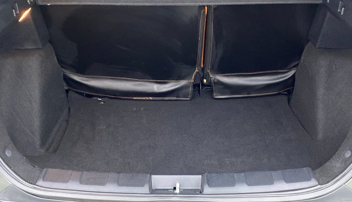 2020 Tata NEXON XZA PLUS SUNROOF PETROL, Petrol, Automatic, 10,483 km, Boot Inside