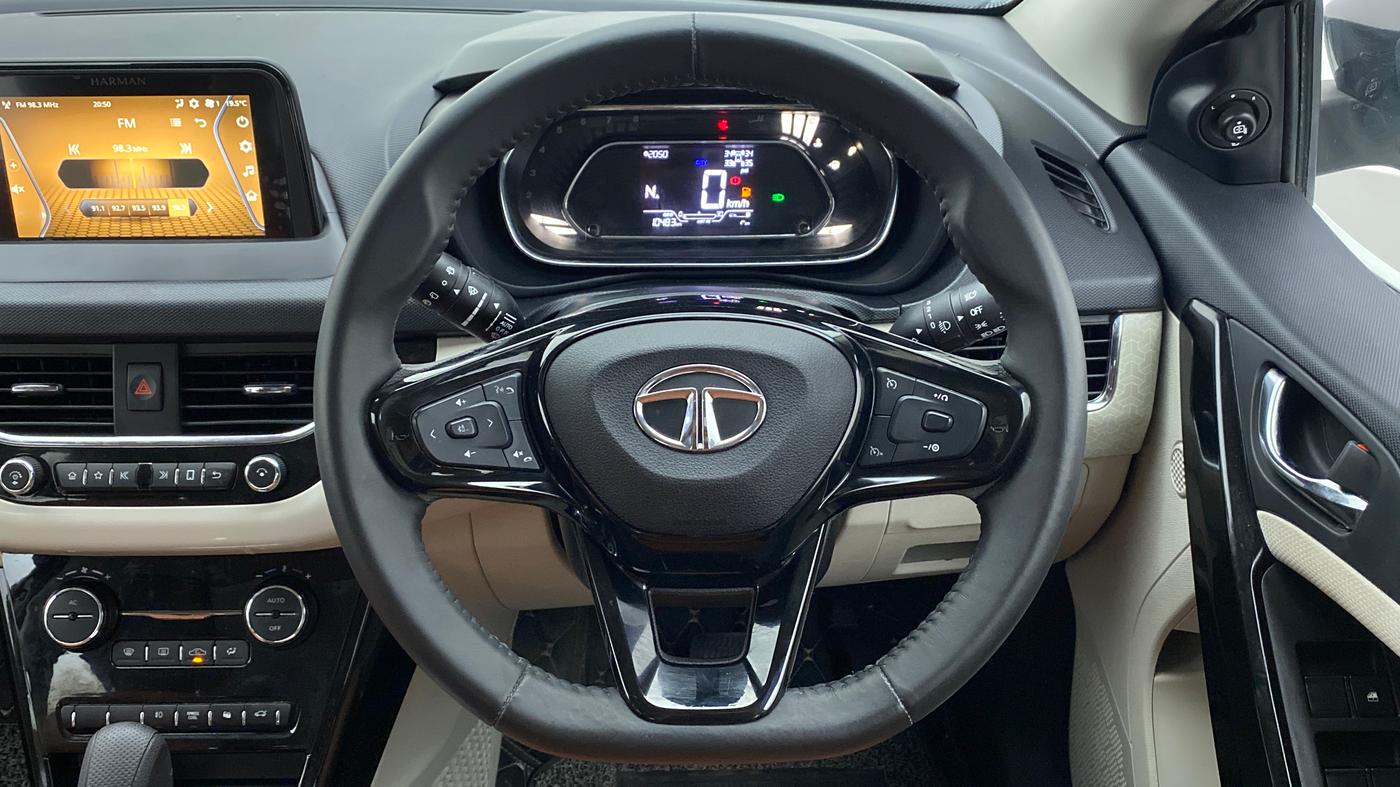 2020 Tata NEXON XZA PLUS SUNROOF PETROL, Petrol, Automatic, 10,483 km, Steering Wheel Close Up